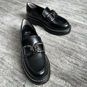 Marc Fisher black Trisca Loafer size 6.5